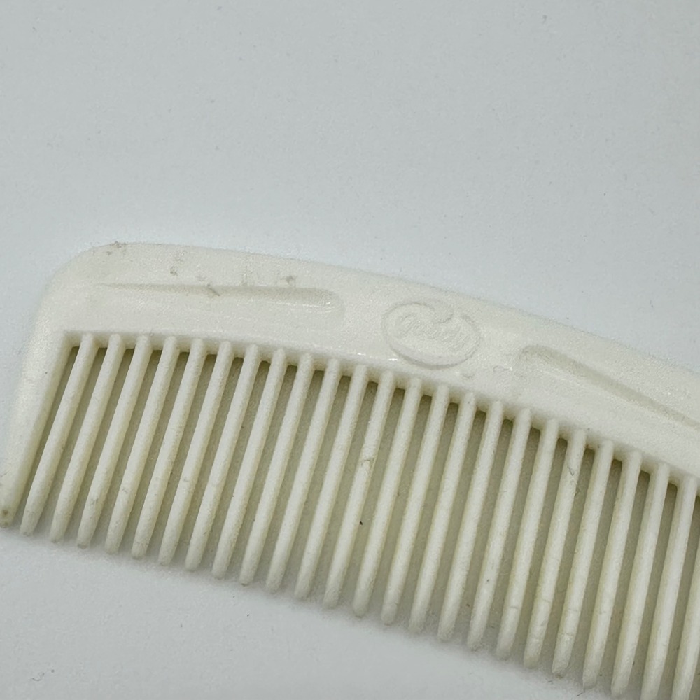 Vintage Goody Hair Combs Set of 2 White Plastic Retro Styling Tools 8"